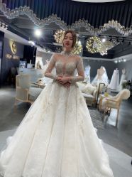 -艾米丽婚纱礼服