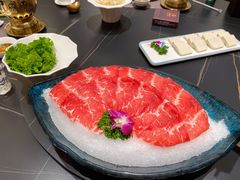 -鼎泰亨·海鲜牛肉餐厅(滨江店)