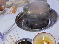 -俭让佬妈现卤串串(温江总店)