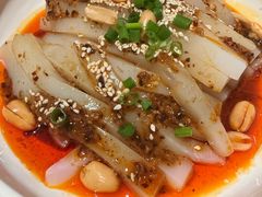 川北凉粉-渝信川菜 · 川味家常菜(财富购物中心店)