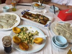 -宾朋海鲜饭庄(兴海路店)