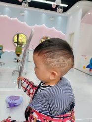 -星咔萌·StarCamo儿童剪发(亦庄中旅亦府店)