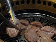 -炼火烤肉店