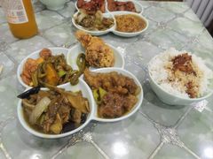-晓宇盒饭(民安街店)