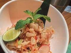 柠檬酸辣无骨凤爪-帕蓝·暹罗料理(曲阳店)
