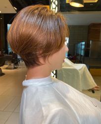 -Hello Lady发型设计