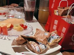 -海底捞火锅鲜切牛肉主题店(长寿路店)