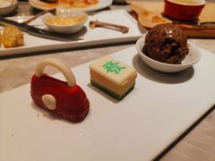 -必胜客(东大桥店)