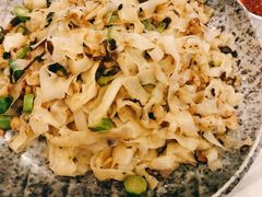 榄菜肉碎炒沙河粉-盆满钵满·国家非遗传承(云台店)