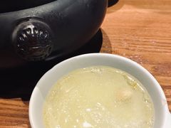 -云海肴·汽锅鸡·云南菜(天山百盛优客店)