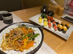 -旺角里·榴莲鸡煲(兴华商场分店)