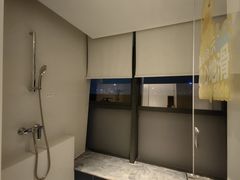 -珠海拱北口岸智选假日酒店