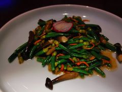 鸡枞菌炒童子黄瓜-映水芙蓉(上海万象城店)