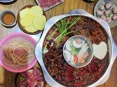 鸳鸯锅-周幺妹重庆老火锅(银泰城总店)