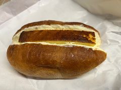 焦糖巴斯克生奶油包-PAOPAO Bakery&Café(港汇店)