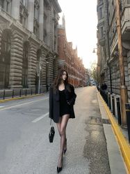 -+奈造型设计