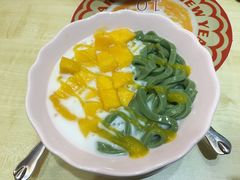香芒绿茶拉面-甜心妈妈·榴莲星级糖水(北京路总店)