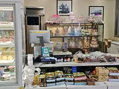 -起士林(荣安大街店)