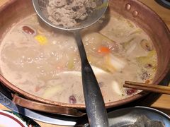 -洱火云南酸菜牛肉火锅(石景山当代商城店)