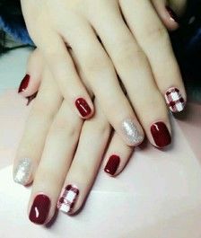 -进巍美甲美睫店