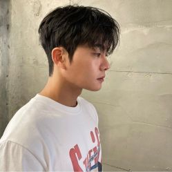 -变画·发型STUDIO