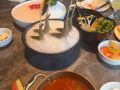 -德天肥牛海鲜火锅(城西银泰店)
