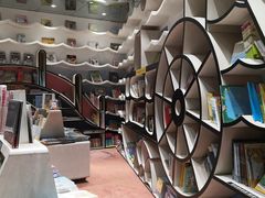 -钟书阁(群光广场店)