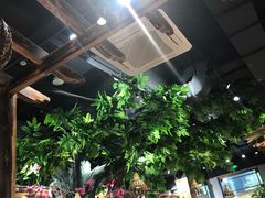 大堂-草原塞蛮羊火锅城(港湾店)