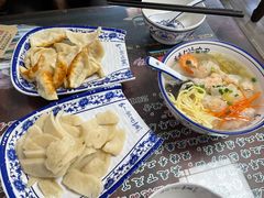马蹄锅贴-长人馄饨铺(解放街店)