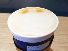 澳瑞白-瑞幸咖啡(中国凤凰大厦店)