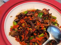 -有红鸡毛店·川菜(建设路店)