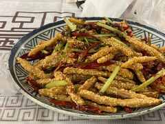 -霄汉牛三鲜湖北砂锅菜(万松园2店)