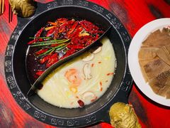 -袁老四老火锅(盘龙城店)
