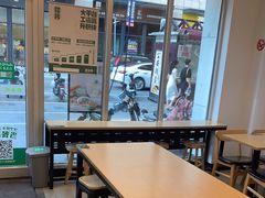 -老乡鸡(武汉江腾广场店)