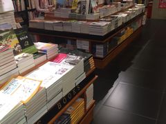 -西西弗书店&矢量咖啡(壹方购物中心店)