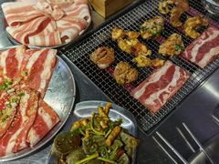 -马路牙子地桌烤肉(工体店)