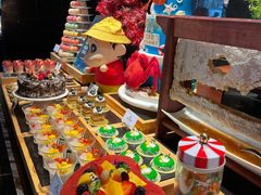 -雍容荟帝王蟹活龙虾展台自助(IFS黑金店)