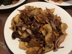 -老街坊餐吧