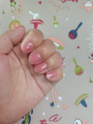-纤纤玉手美甲美睫美容