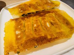 虾爬肉锅贴-连鹭海鲜·新大连菜(星海店)