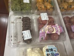 -鲍师傅糕点(江苏路店)