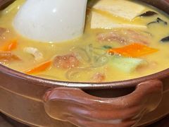 京城酥肉锅-四季民福烤鸭店(西单华威约饭街店)