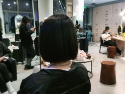 -MOVAN  HAIR莫凡匠人发型屋
