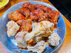 双拼炸鸡半半-BHC炸鸡(明洞总店)