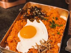 辣白菜拌饭-味家烤肉烤鳗鱼牛排(西塔旗舰店)