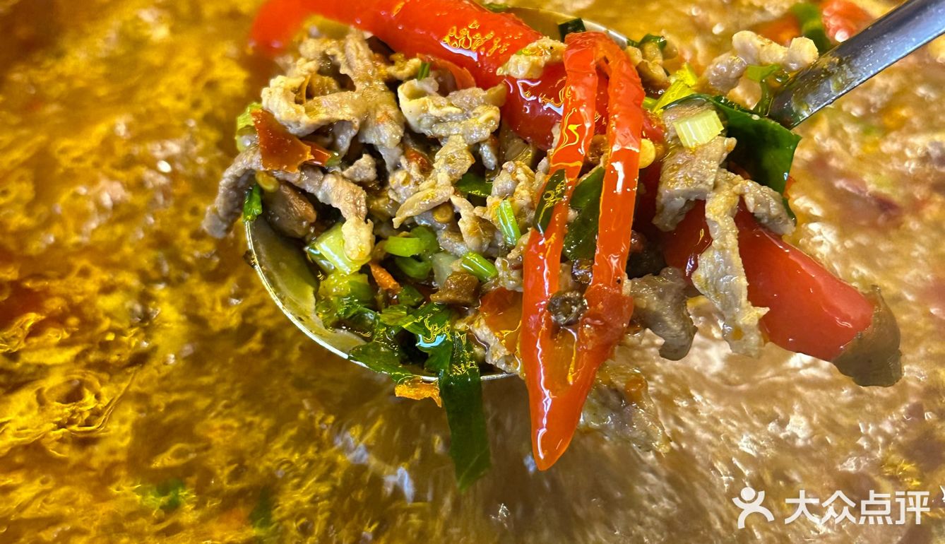 涮嘴牛肉上桌啦