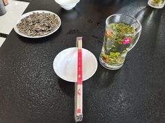-伊源鼎盛餐饮服务有限公司