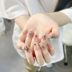 -IDO美甲美睫