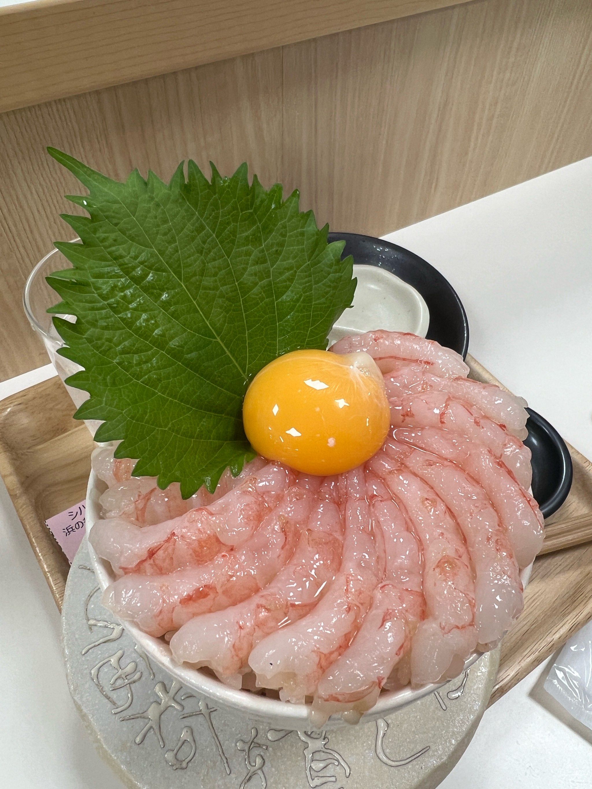 日本人也非常爱吃的海鲜盖饭!