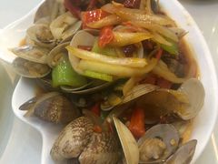 -覃记海鲜美食餐厅